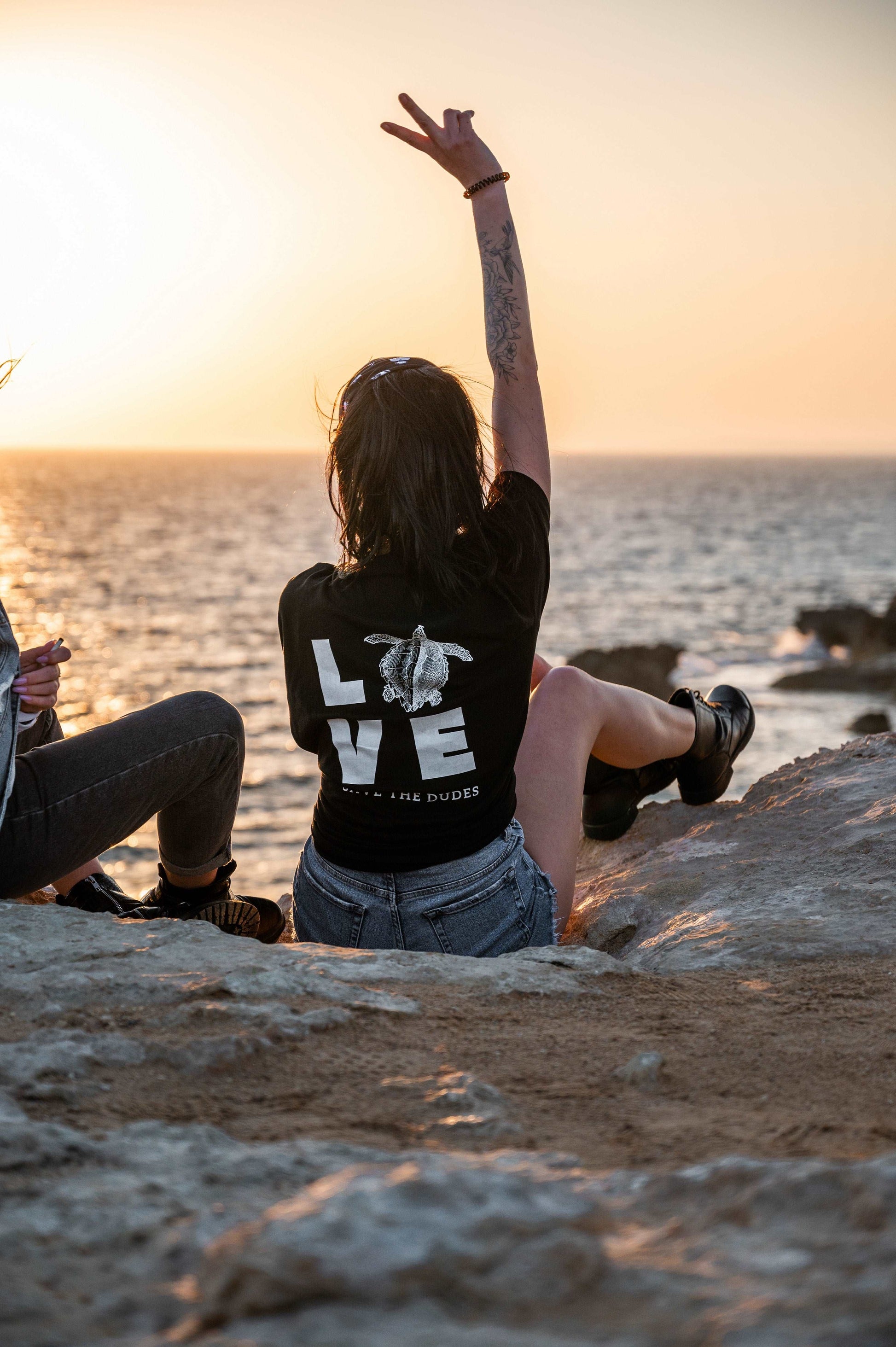 SAVE THE DUDES TSHIRT