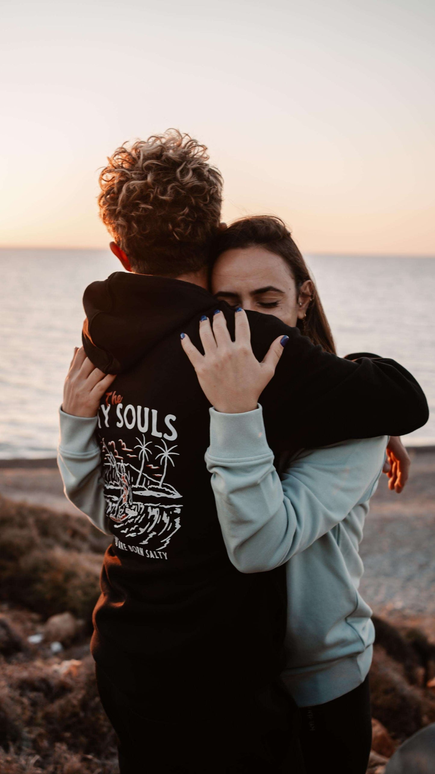 KITE LEGENDS HOODIE BLACK