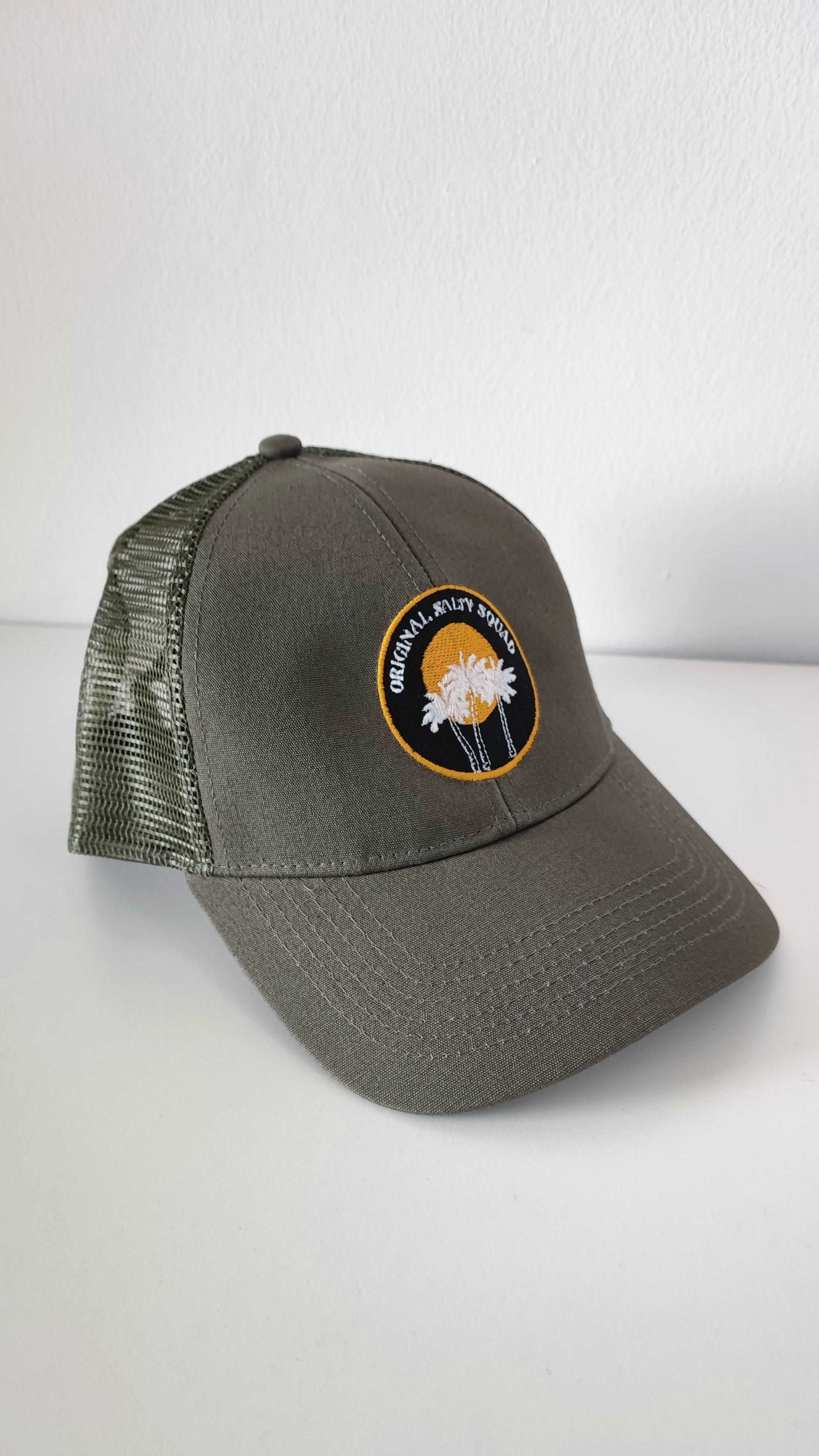 SALTY SQUAD TRUCKER CAP KHAKI