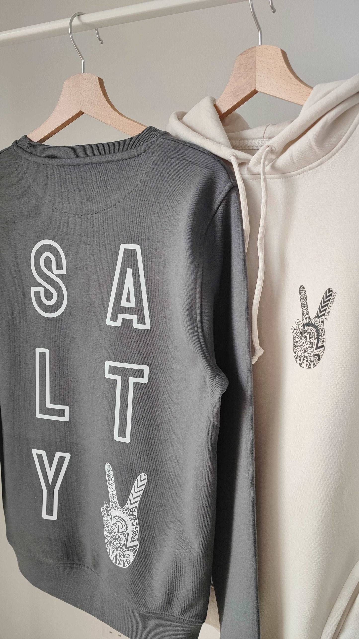SALTY CREW NECK