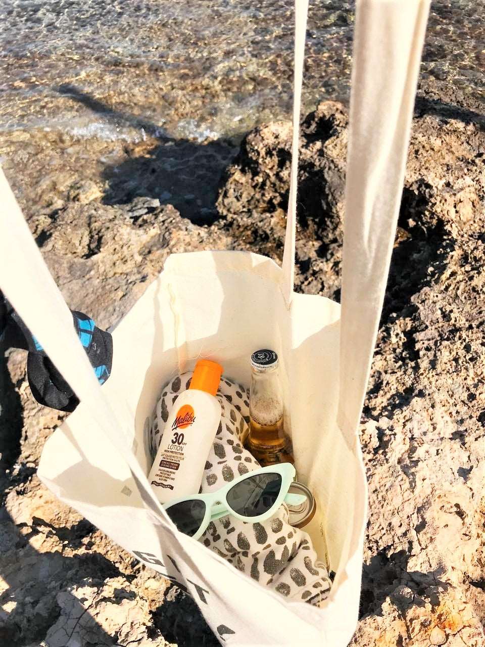 WILD & BAREFOOT TOTE