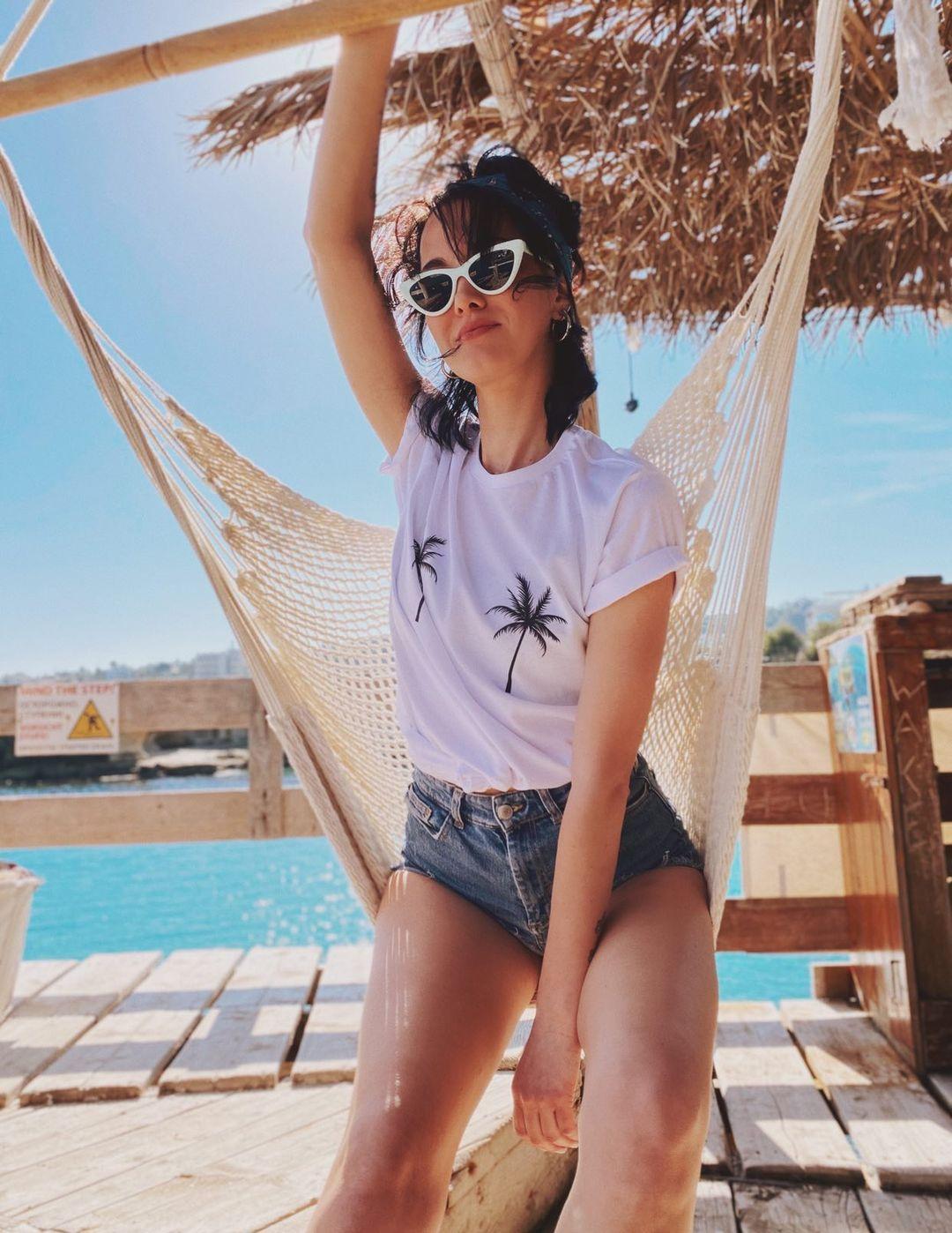 PALM BOOBS T-SHIRT